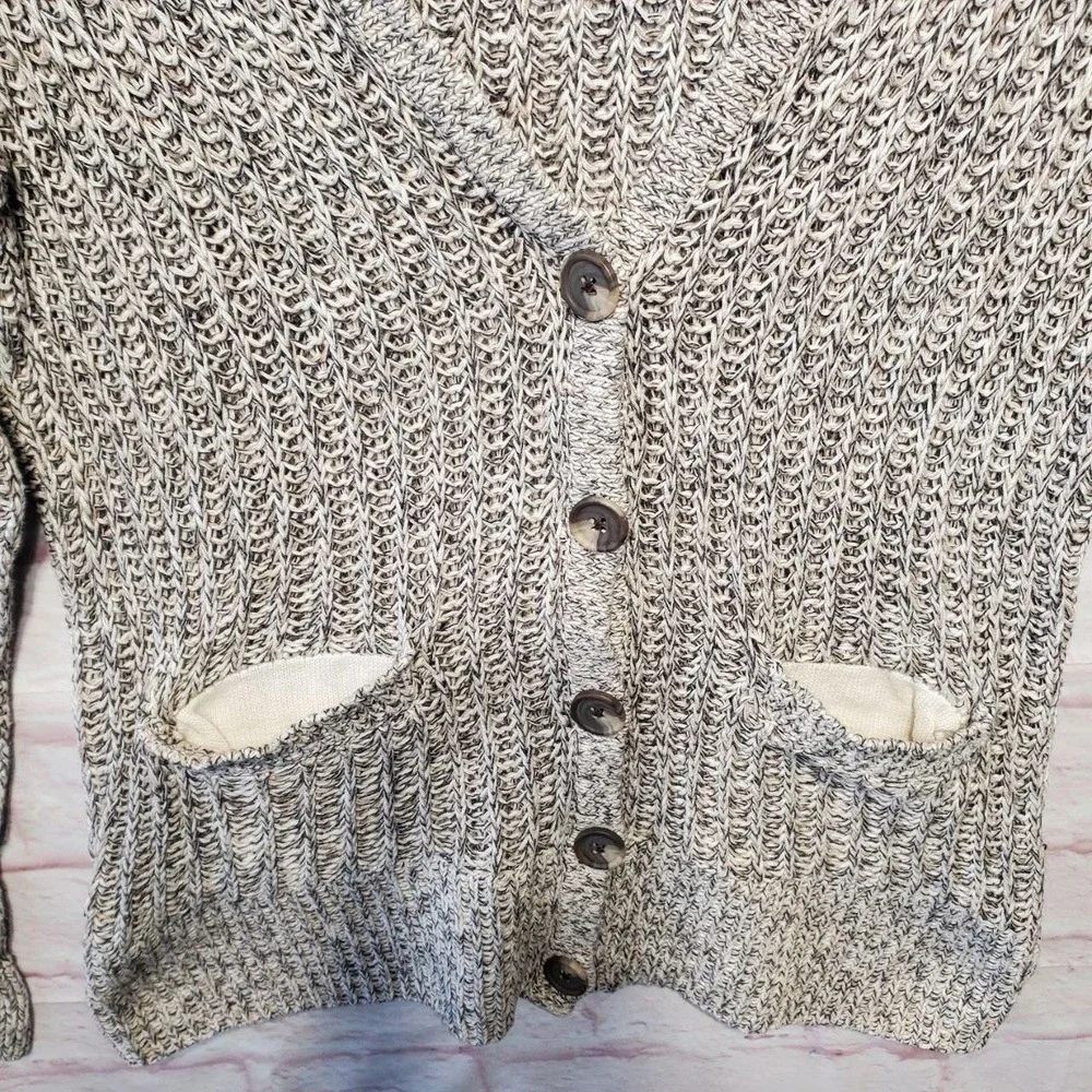 American Eagle Outfitters Cardigan Sweater Womens Small Beige Marled Knit Button